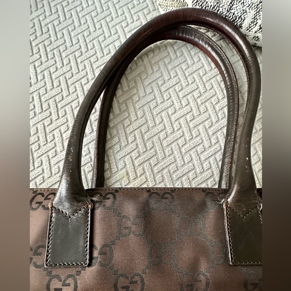 Vintage top handle Gucci bag. I used it to carry office files - Picture 7 of 14